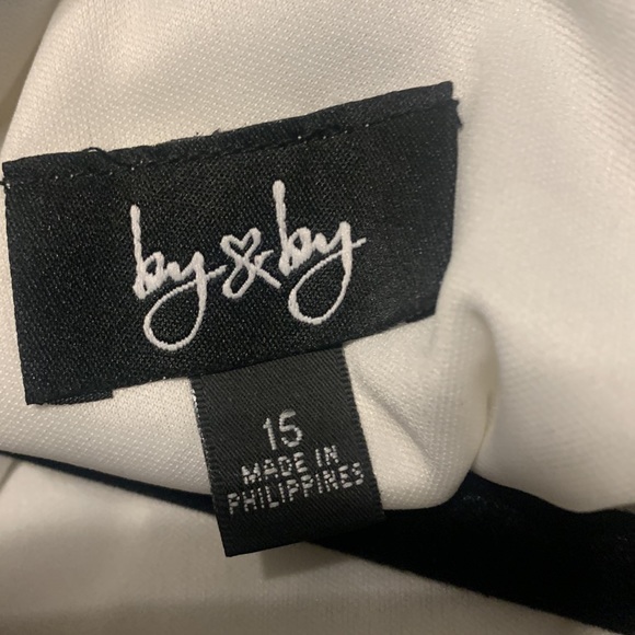 Women’s dress - Picture 4 of 5